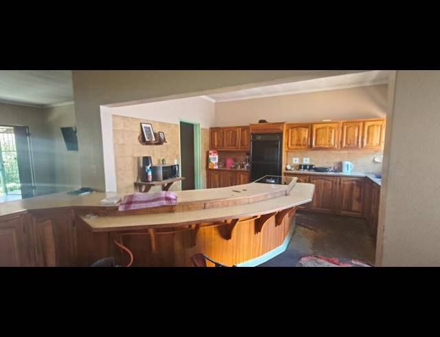 3 BEDROOM HOUSE FOR SALE IN BOOYSENS